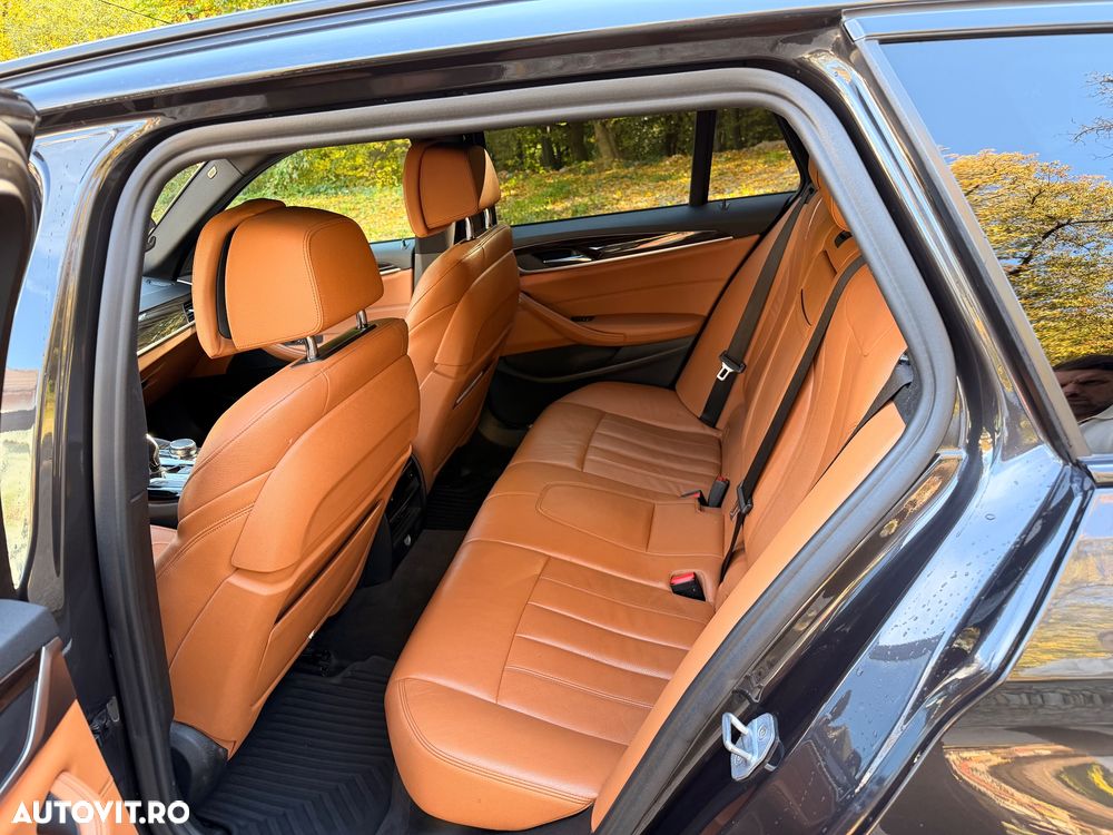 BMW Seria 5 520d xDrive AT - 7