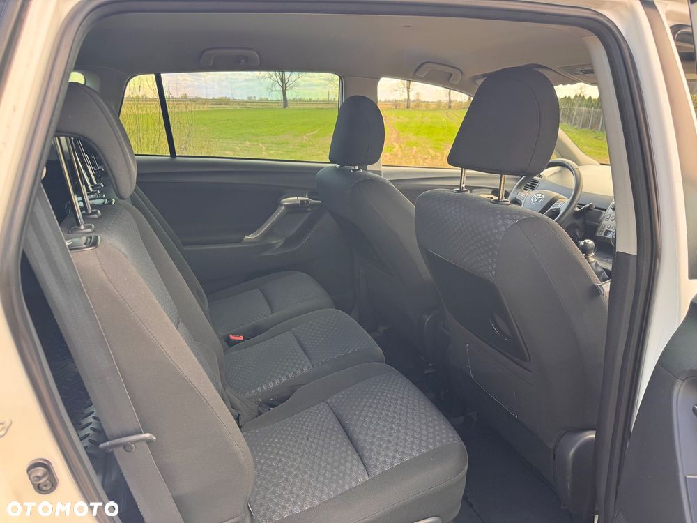 Toyota Verso 1.6 7-Sitzer Life - 24