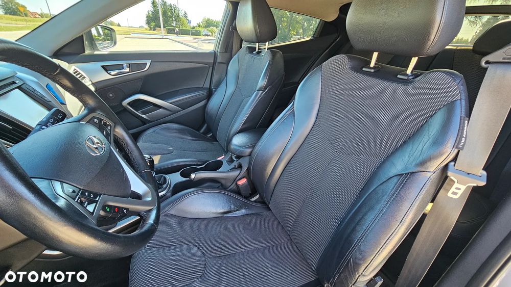 Hyundai Veloster 1.6 blue Premium - 14