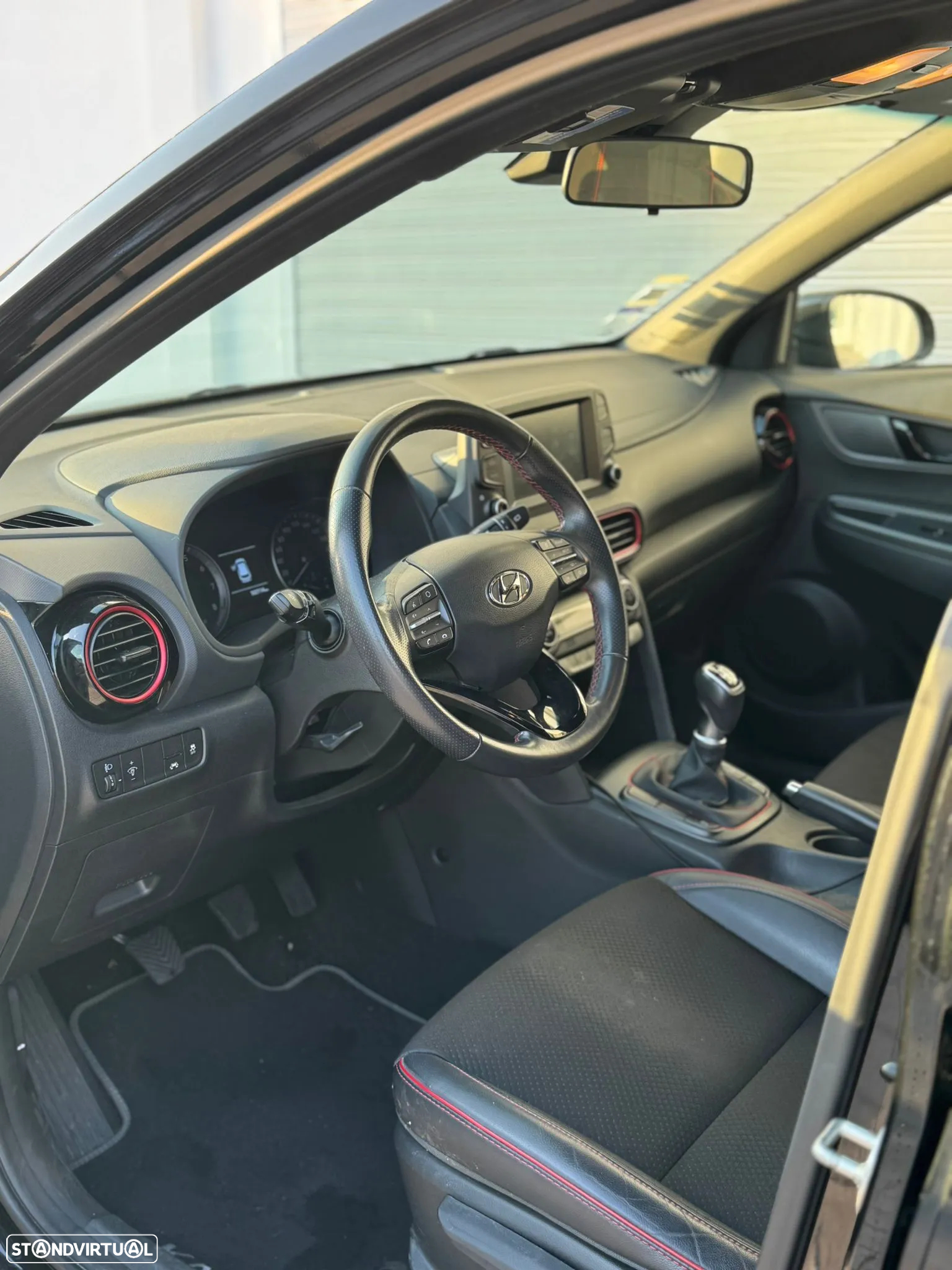 Hyundai Kauai 1.0 T-GDi Premium Tec.Preto - 4