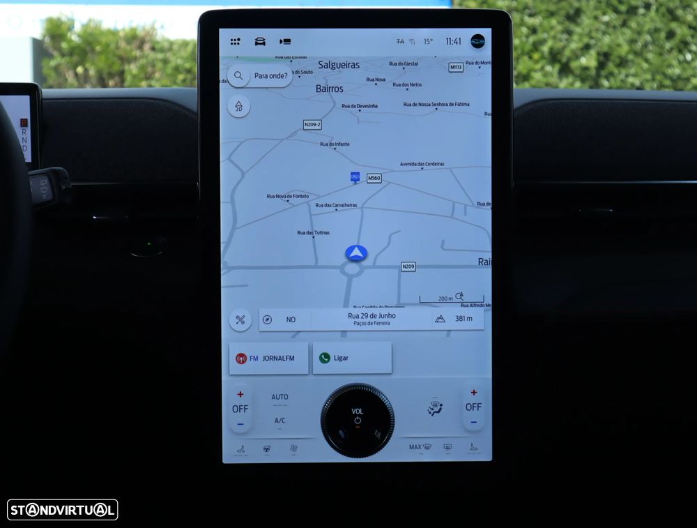 Ford Mustang Mach-E AWD PREMIUM - 47