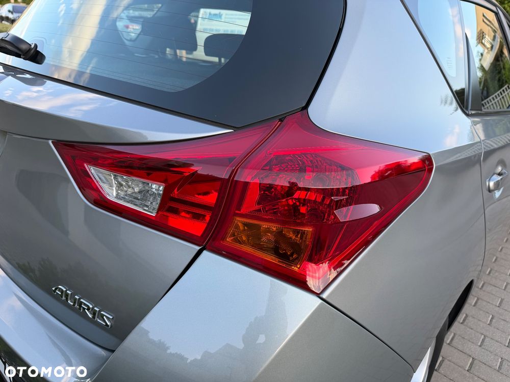 Toyota Auris 1.33 VVT-i Active - 15