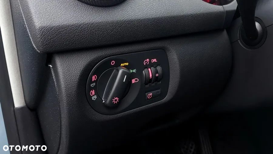 Audi A3 Sportback 2.0 TDI Attraction - 23