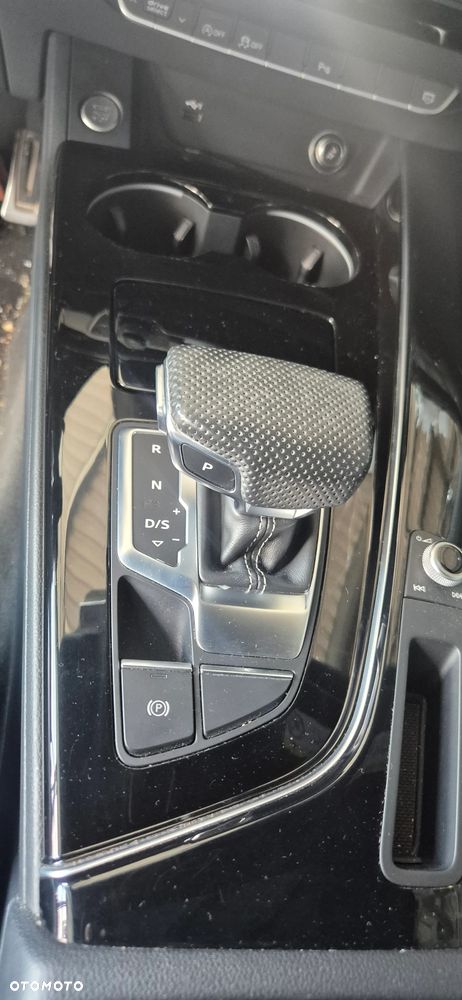 Audi A4 Avant 40 TFSI mHEV S tronic - 24