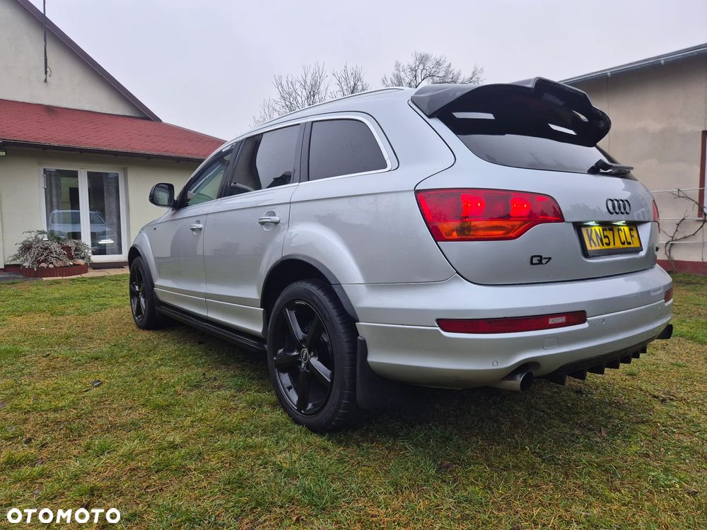 Audi Q7 3.0 TDI Quattro Tiptronic - 9
