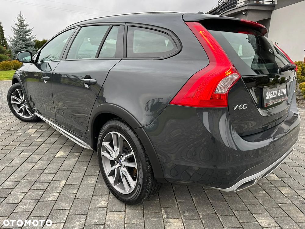 Volvo V60 D3 Drive-E Summum - 14