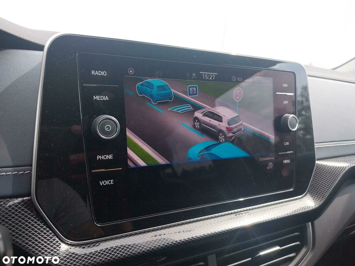 Volkswagen T-Cross - 21