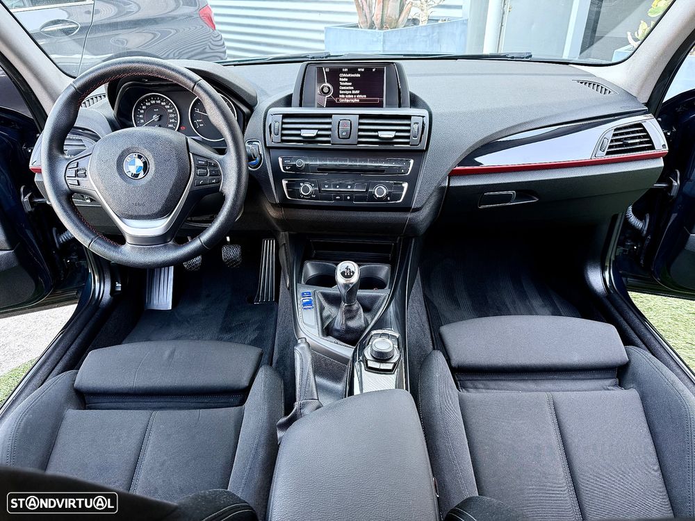 BMW 116 d Line Sport - 23