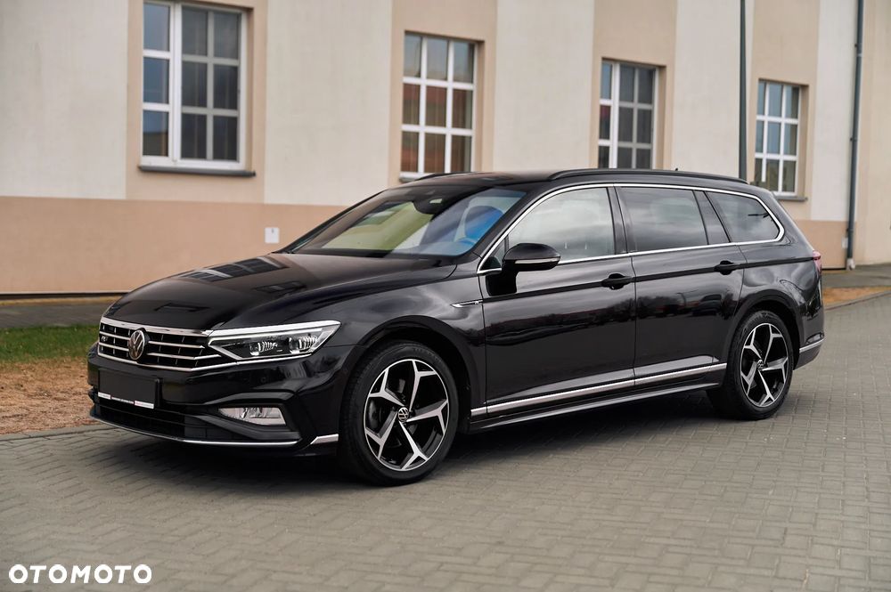 Volkswagen Passat Variant 2.0 TDI SCR DSG R-Line - 8