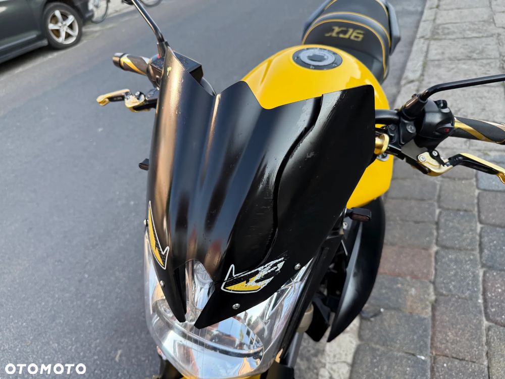 Yamaha XJ - 15
