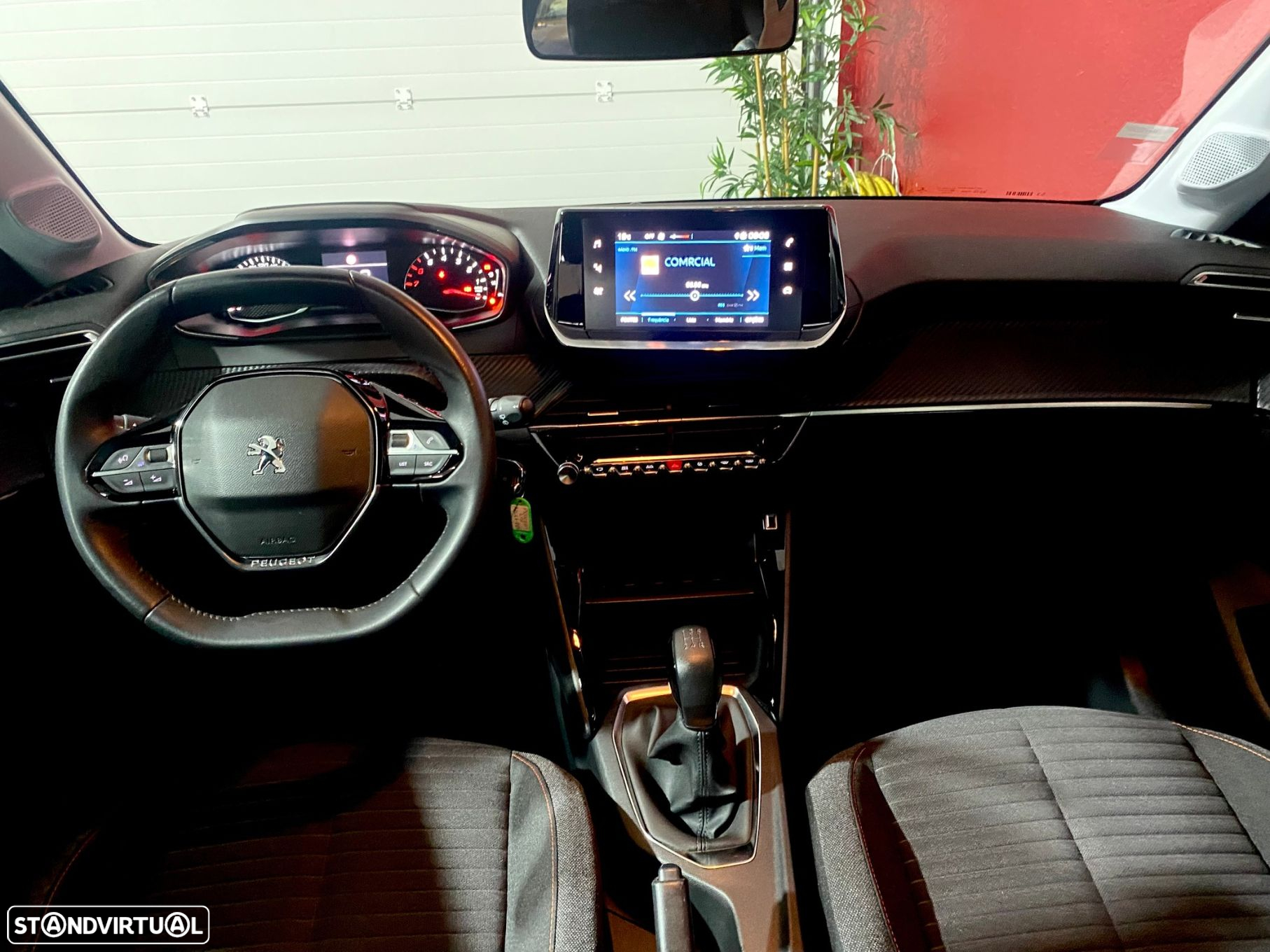Peugeot 208 1.2 PureTech Active Pack - 24