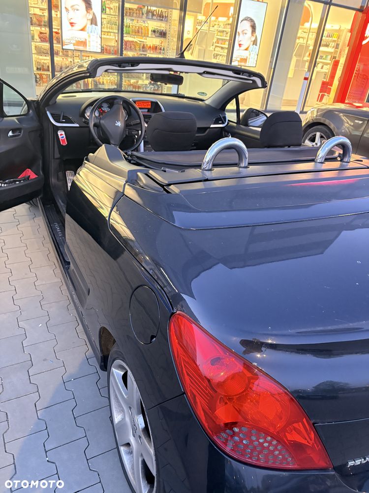 Peugeot 207 CC - 13