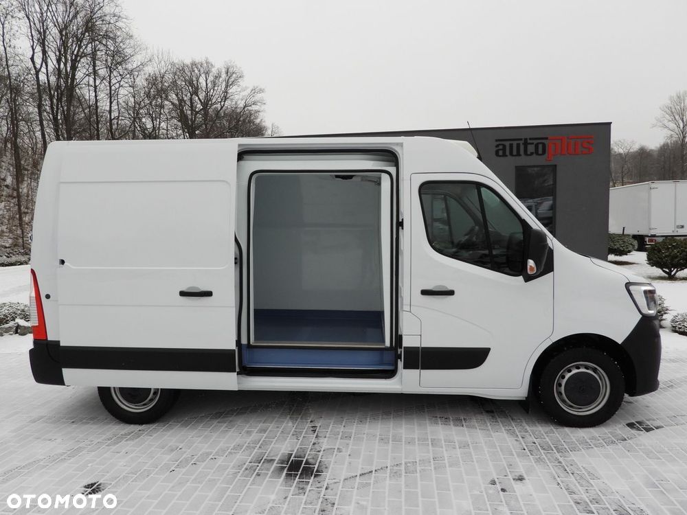 Renault MASTER FURGON CHŁODNIA  -10*C ZASILANIE 230V TEMPOMAT NAWIGACJA LEDY KLIMATYZACJA  150KM - 9