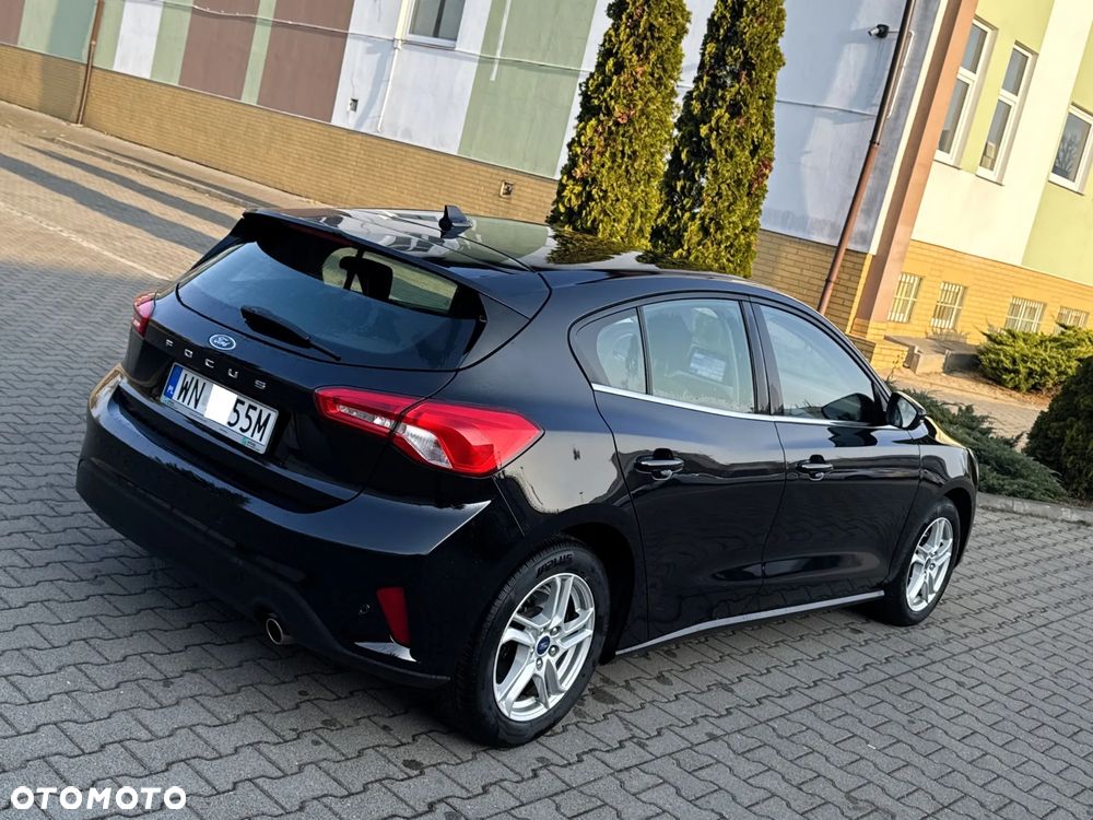 Ford Focus 1.0 EcoBoost Trend Edition - 40
