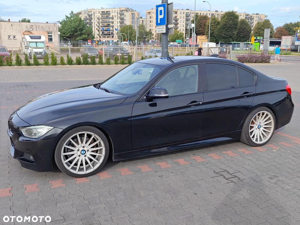 BMW Seria 3 328i Sport Line - 3