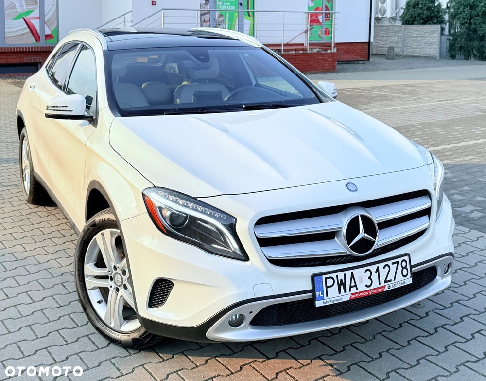 Mercedes-Benz GLA 250 7G-DCT UrbanStyle Edition - 10