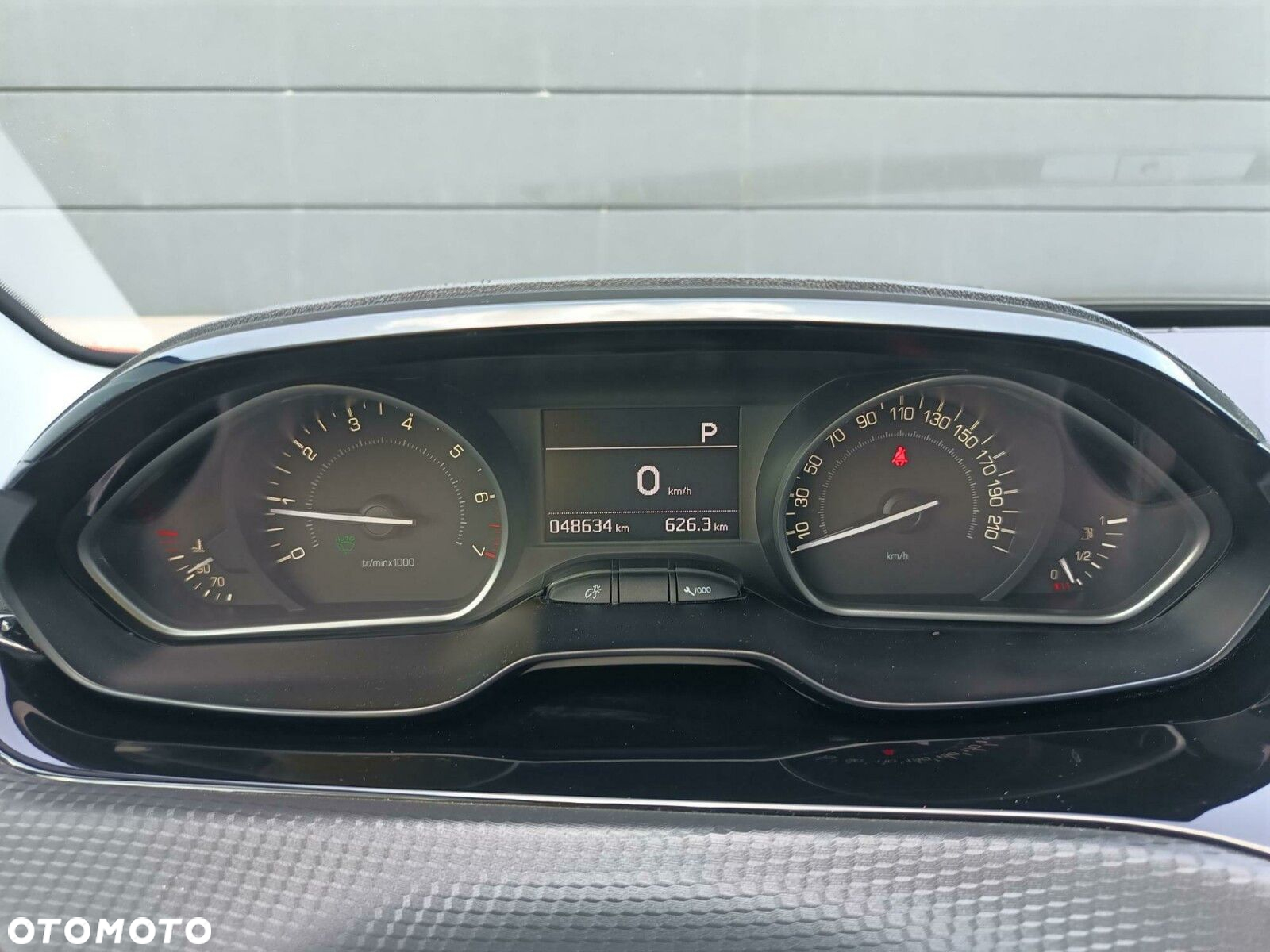 Peugeot 208 1.2 PureTech Allure S&S EAT6 - 22
