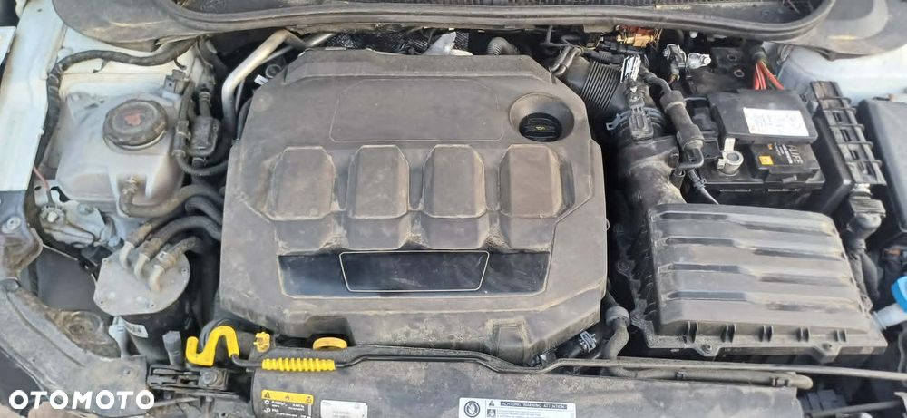 Volkswagen Polo 1.6 TDI SCR beats - 12