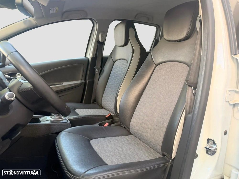 Renault Zoe - 11