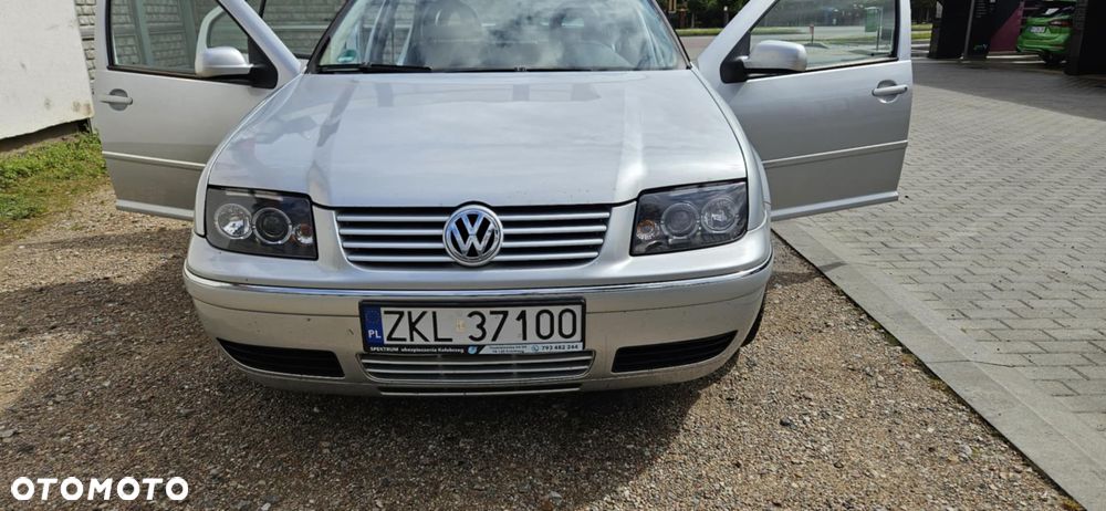 Volkswagen Bora 2.0 Comfortline - 14