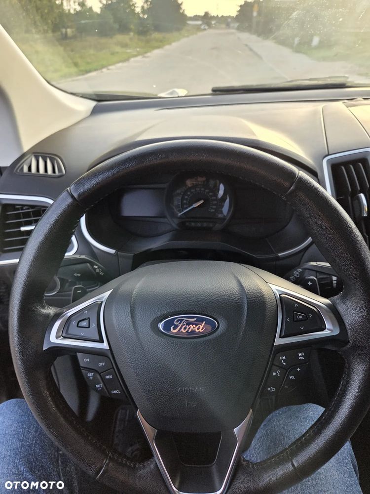 Ford Edge - 17