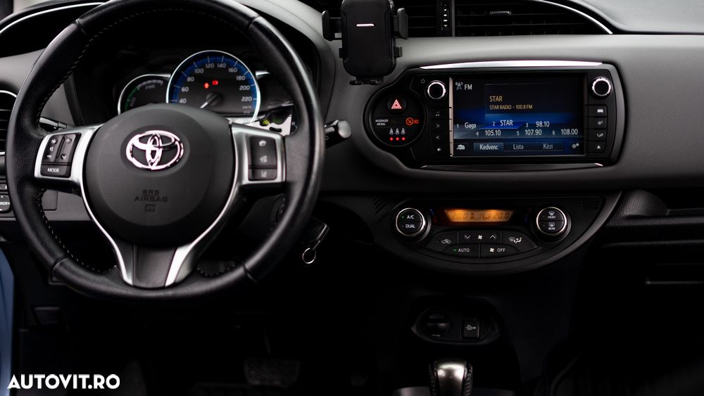 Toyota Yaris - 14