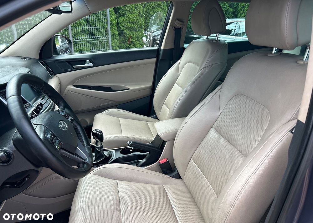 Hyundai Tucson - 12
