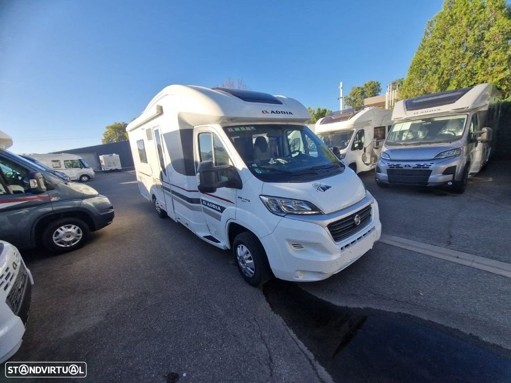 Adria Matrix Plus 670 SLT Camas gêmeas - 7