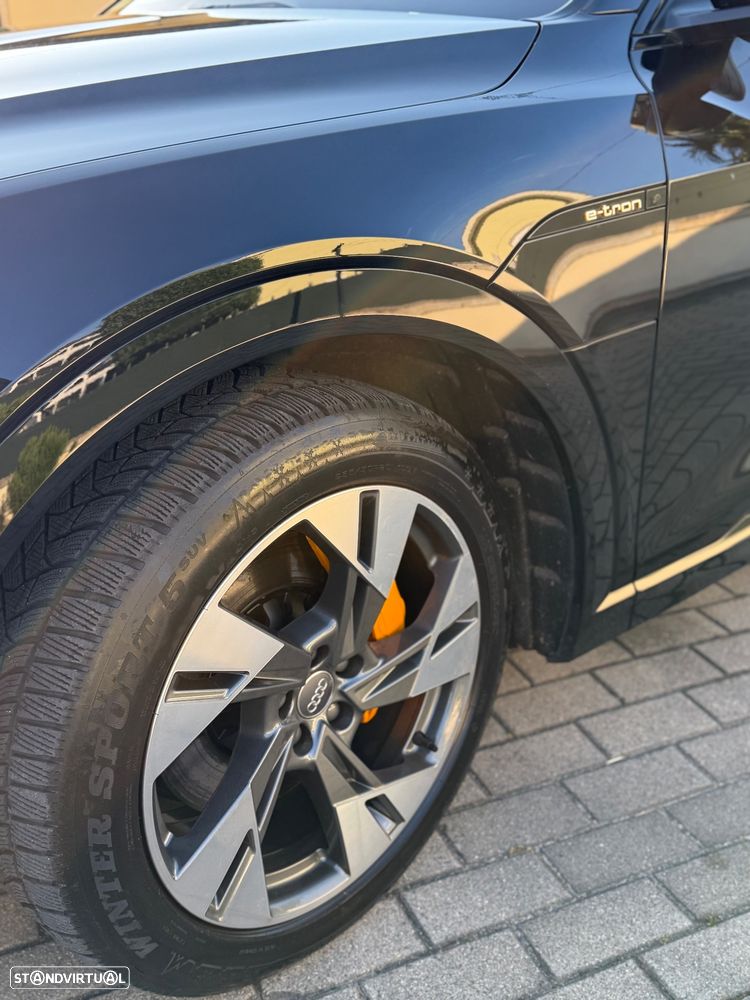 Audi e-tron - 9