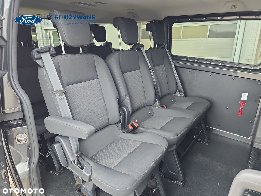 Ford Transit Custom - 8