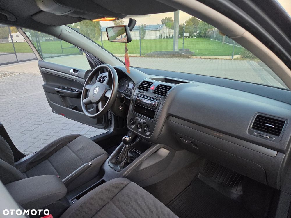 Volkswagen Golf - 12