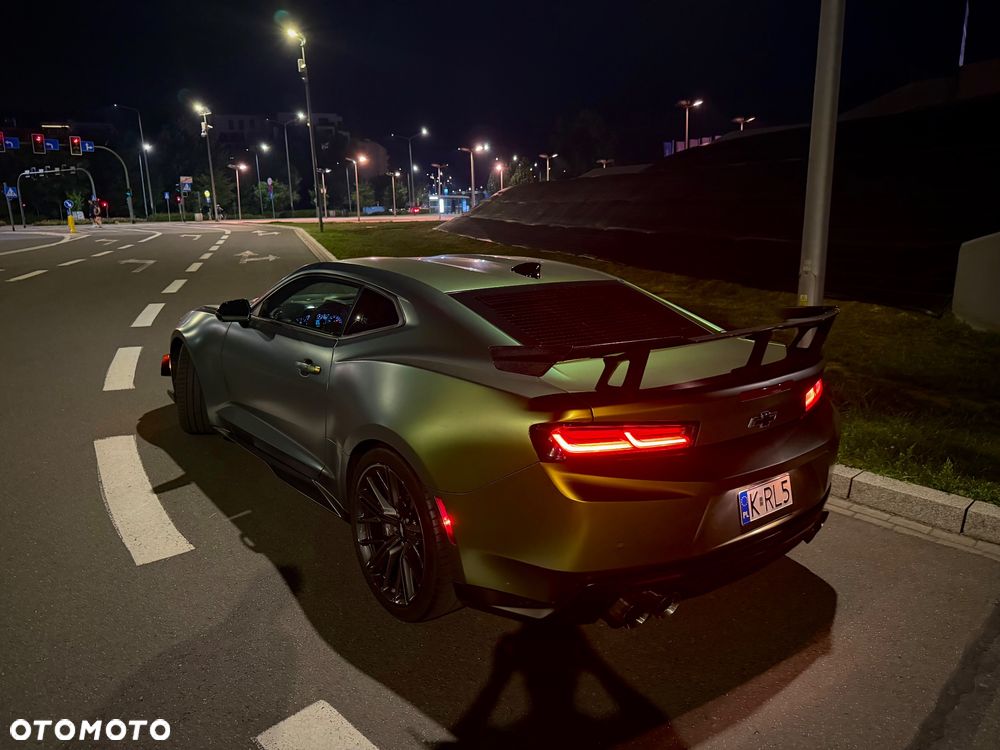 Chevrolet Camaro - 11