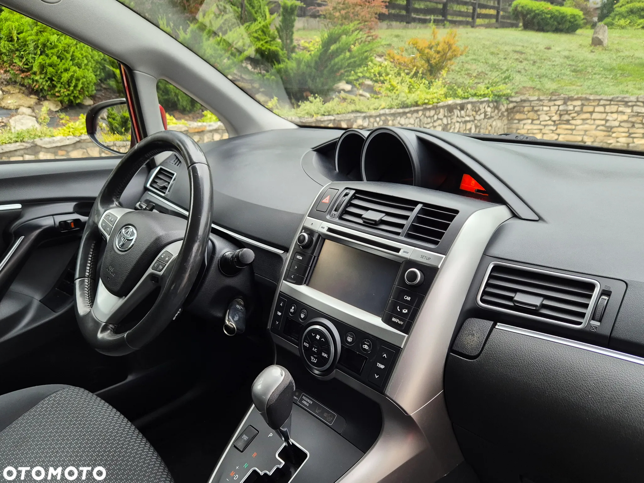 Toyota Verso 1.8 Prestige MS - 22