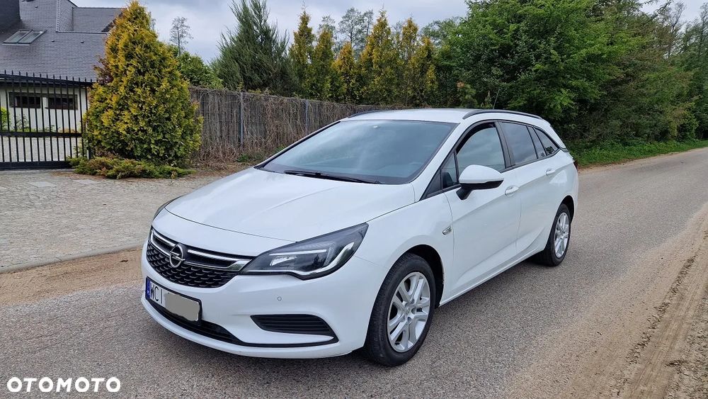 Opel Astra 1.6 CDTI Dynamic - 18