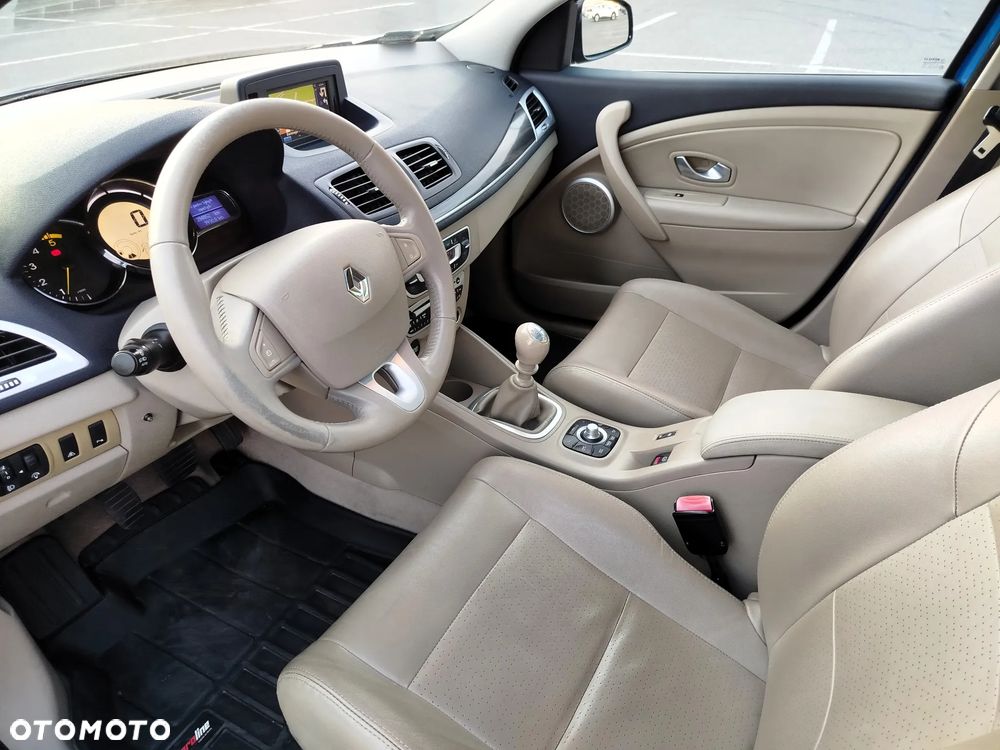 Renault Megane 1.9 dCi FAP Privilege - 23