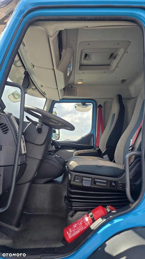 Volvo FL 250 Euro 6 18 palet zabudowa SCHMITZ kontener kurierka full air super stan! do końca ASO! świeży import! - 19