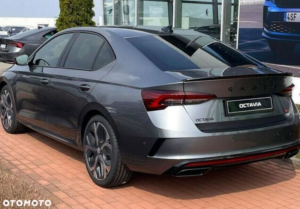 Skoda Octavia 2.0 TSI RS DSG - 4