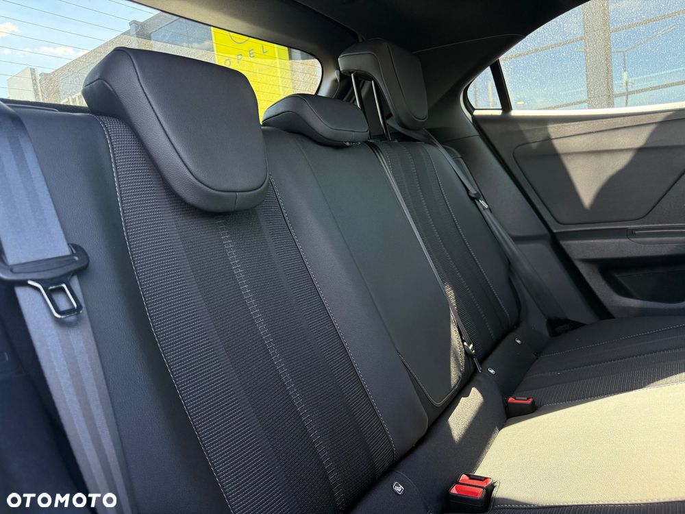 Opel Mokka 1.2 T mHEV GS S&S eDTC6 - 17