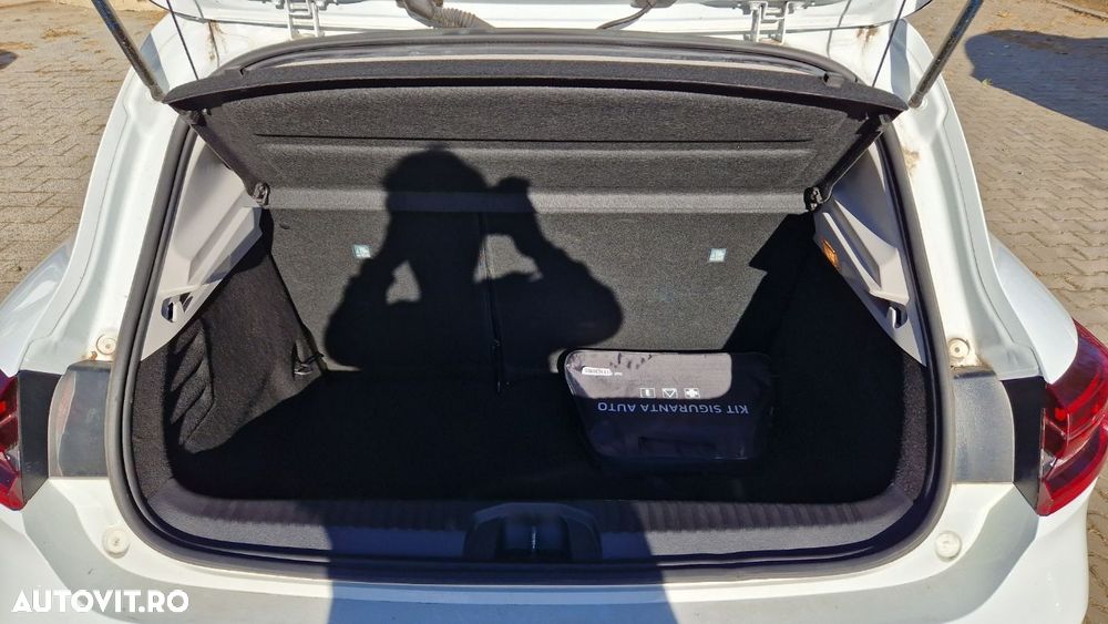 Renault Clio V Blue dCi Life - 17