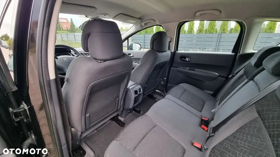 Peugeot 3008 - 11
