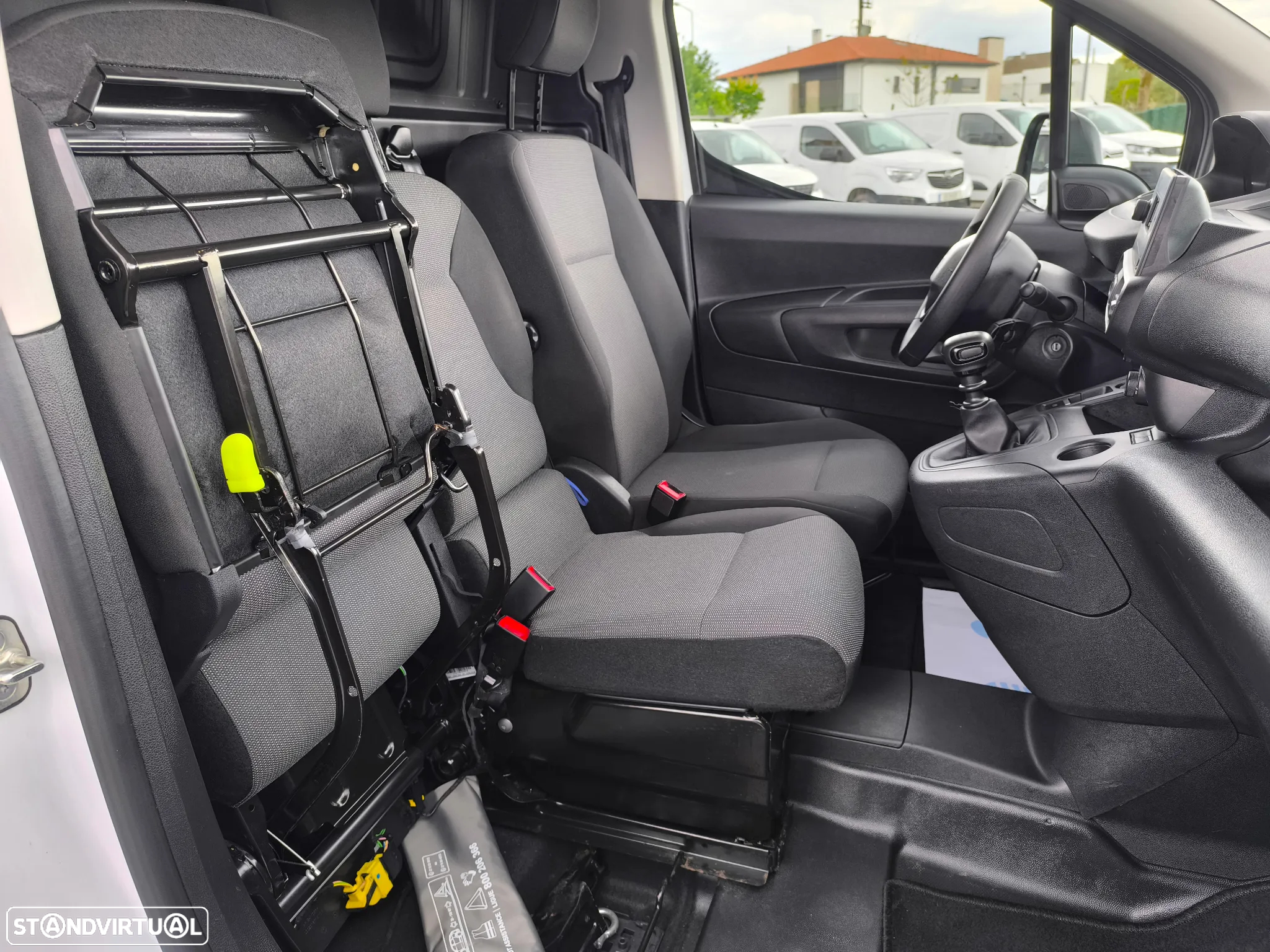Peugeot Partner 1.5 Blue HDI Longa XL - 17