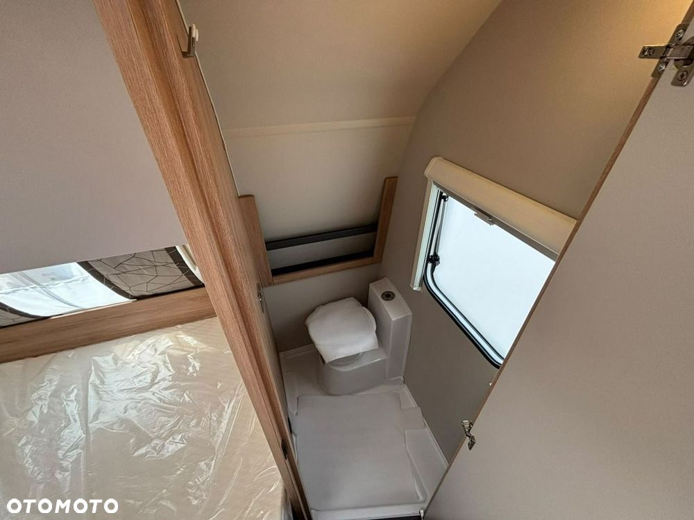 KNAUS Sport 450 FU - z łóżkiem francuskim! DMC 1400 KG - 21