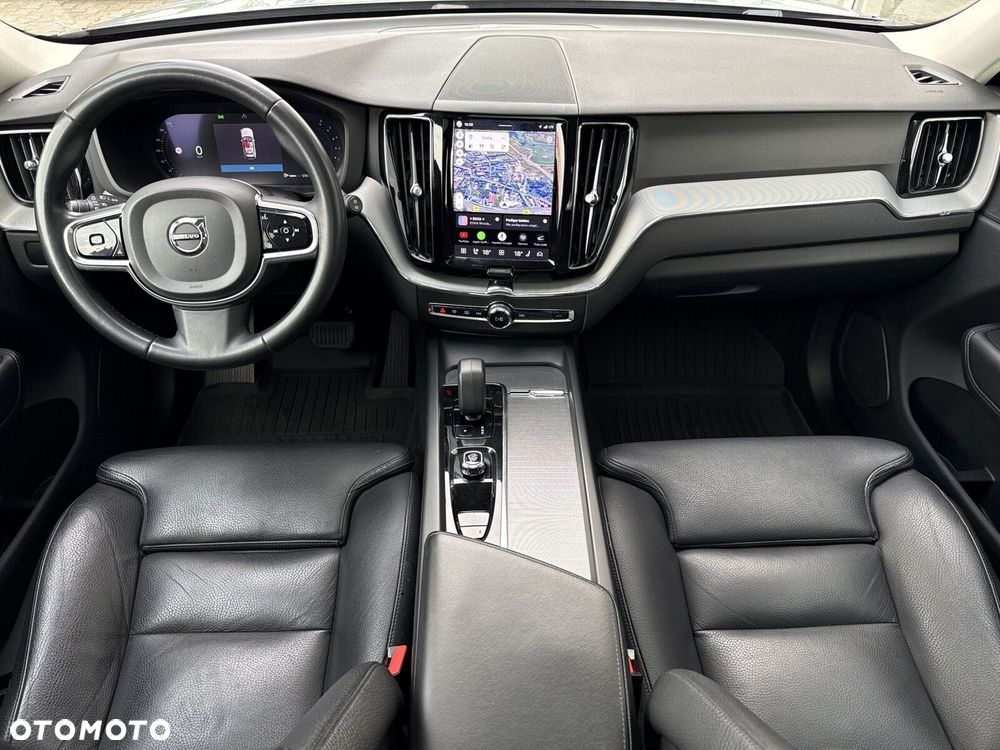 Volvo XC 60 B4 D AWD Plus Bright - 11