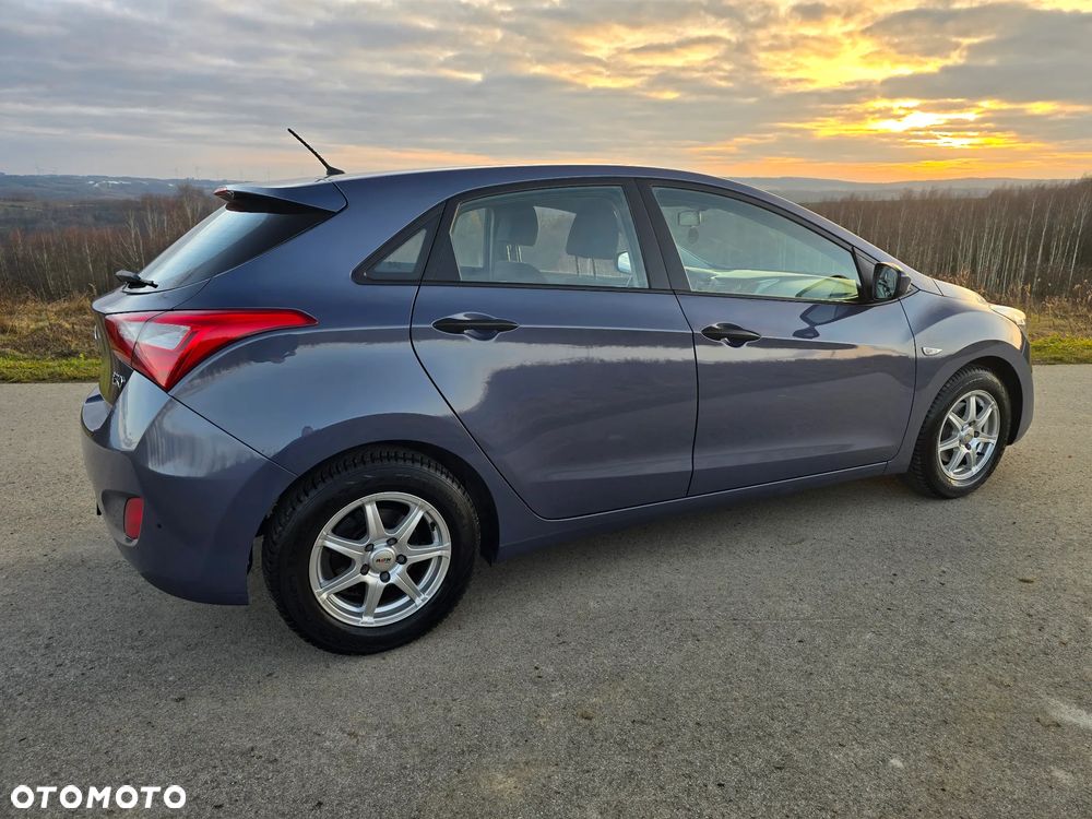 Hyundai i30 1.4 Comfort - 7