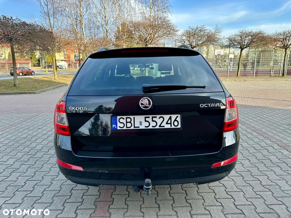 Skoda Octavia 1.4 TSI Style DSG - 4