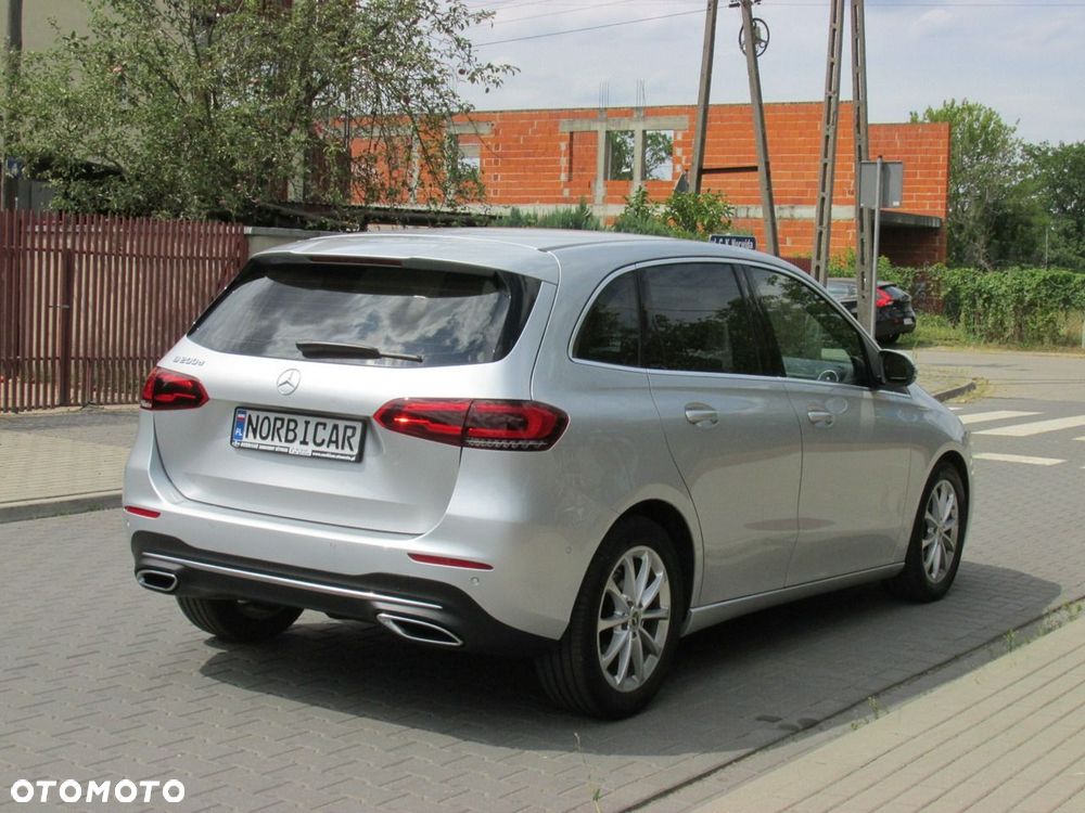 Mercedes-Benz Klasa B 200 d Progressive 8G-DCT - 5