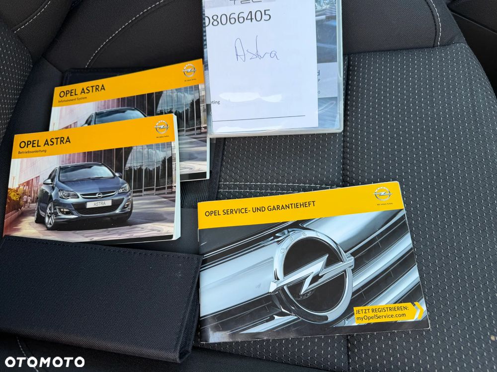 Opel Astra 1.6 Enjoy - 22