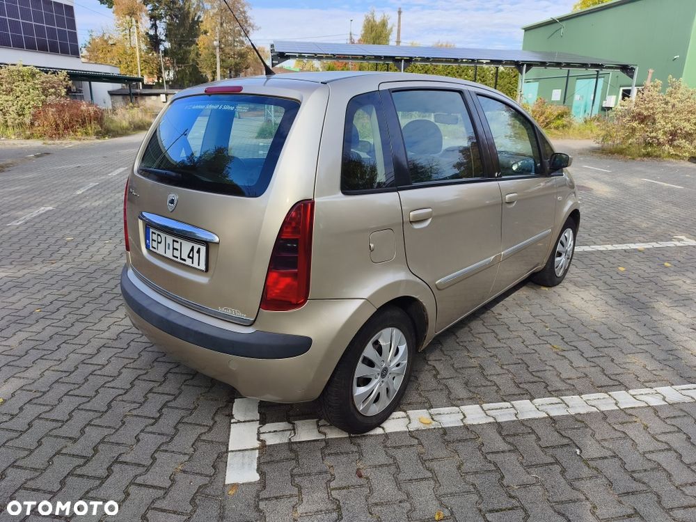Lancia Musa 2005 photo 5