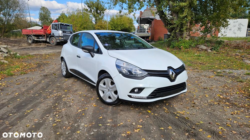 Renault Clio 1.2 16V Expression - 1
