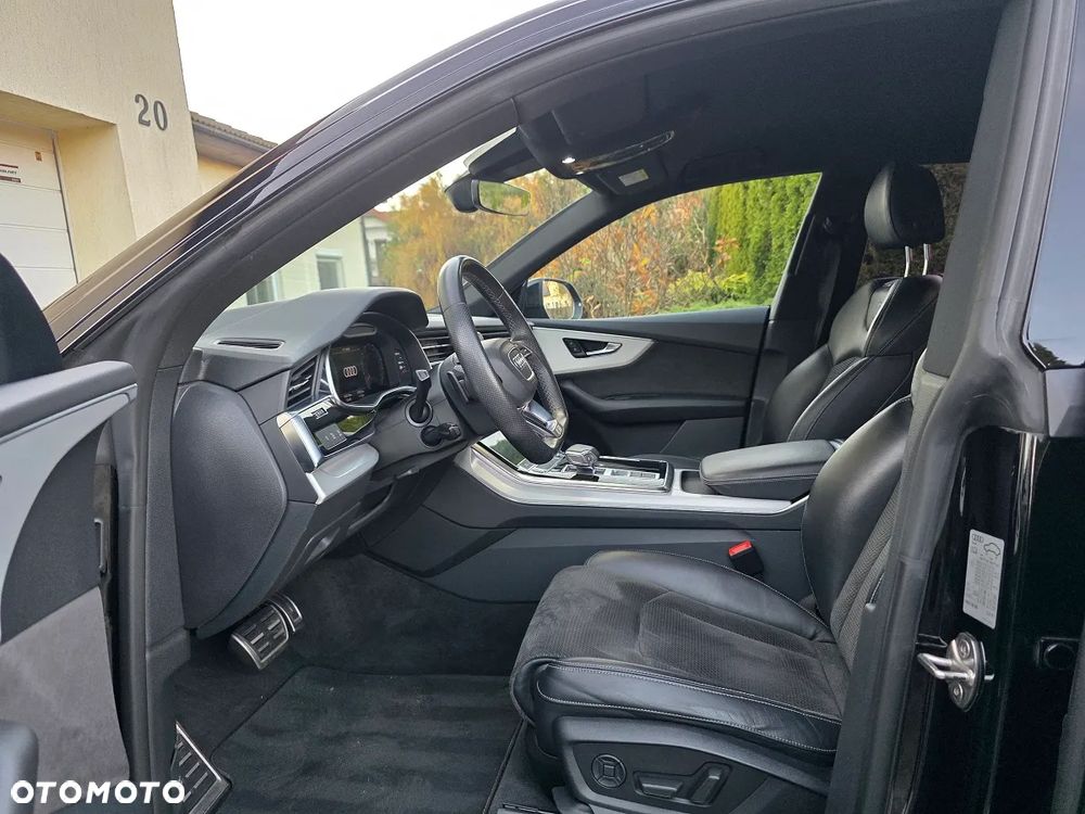Audi Q8 - 15